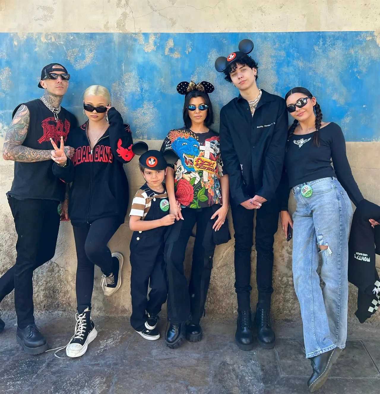 Kourtney Kardashian cooks wholesome dinner at home for Travis Barker & kids after sisters ripped for having private chef