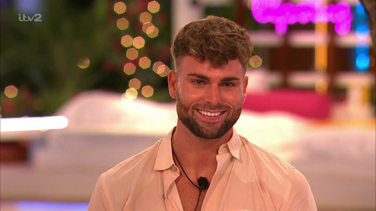 Love Island fans predict huge bombshell ‘twist’ after one girl already dumped