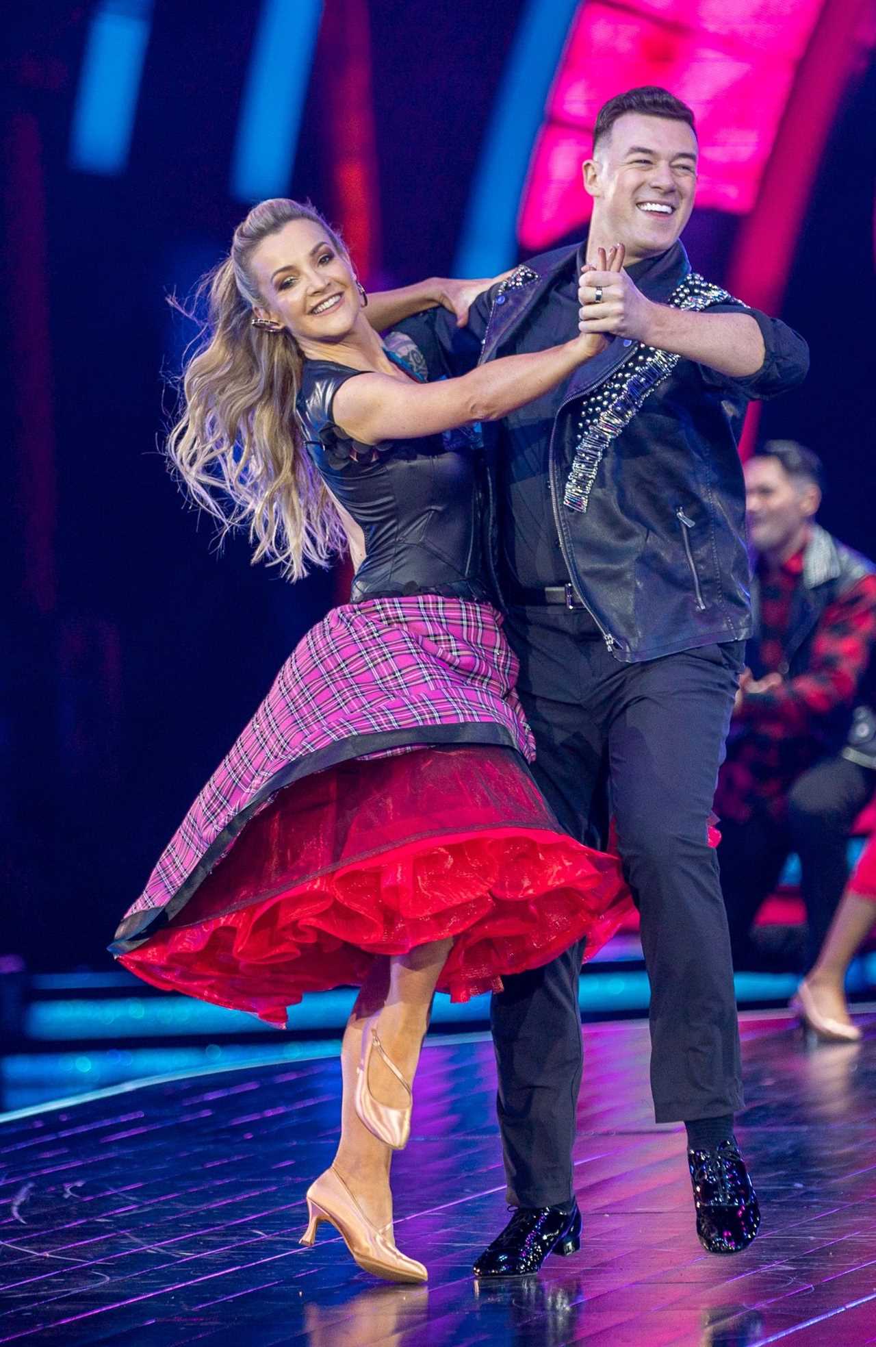 Helen Skelton shows off rippling muscles in sexy black outfit as she straddles partner on opening night of Strictly tour