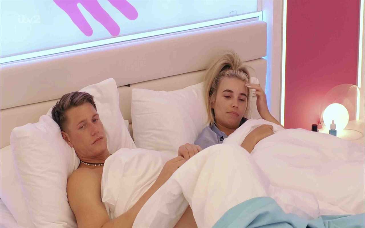 Tanyel’s mum snubs Ron on Love Island’s Aftersun as she predicts villa twist