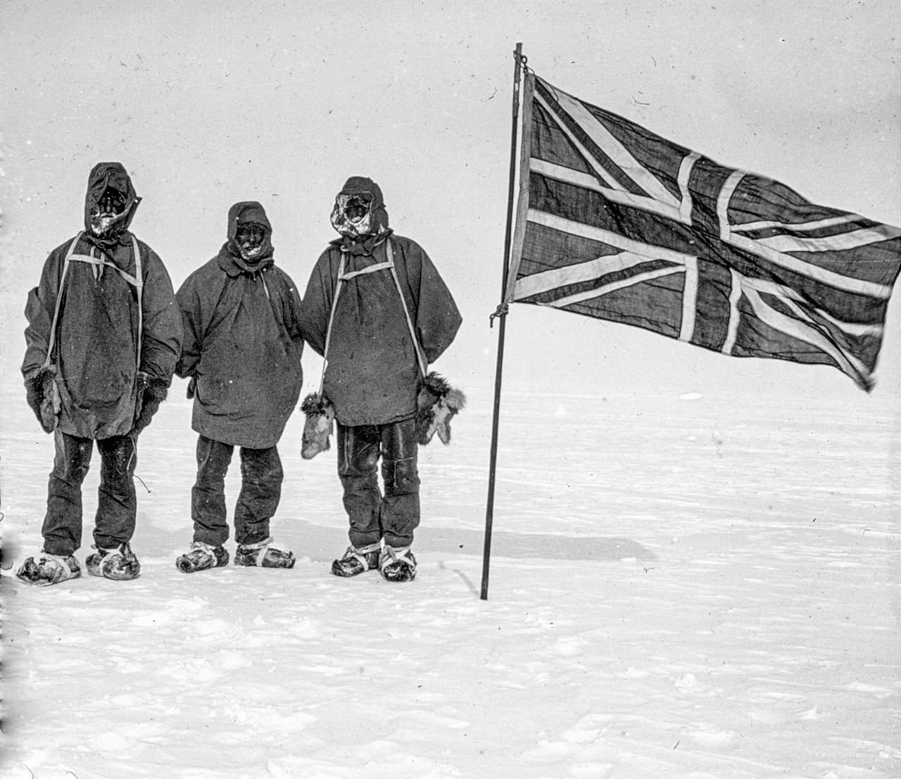 Ben Fogle and Dwayne Fields head to the South Pole for their latest adventure