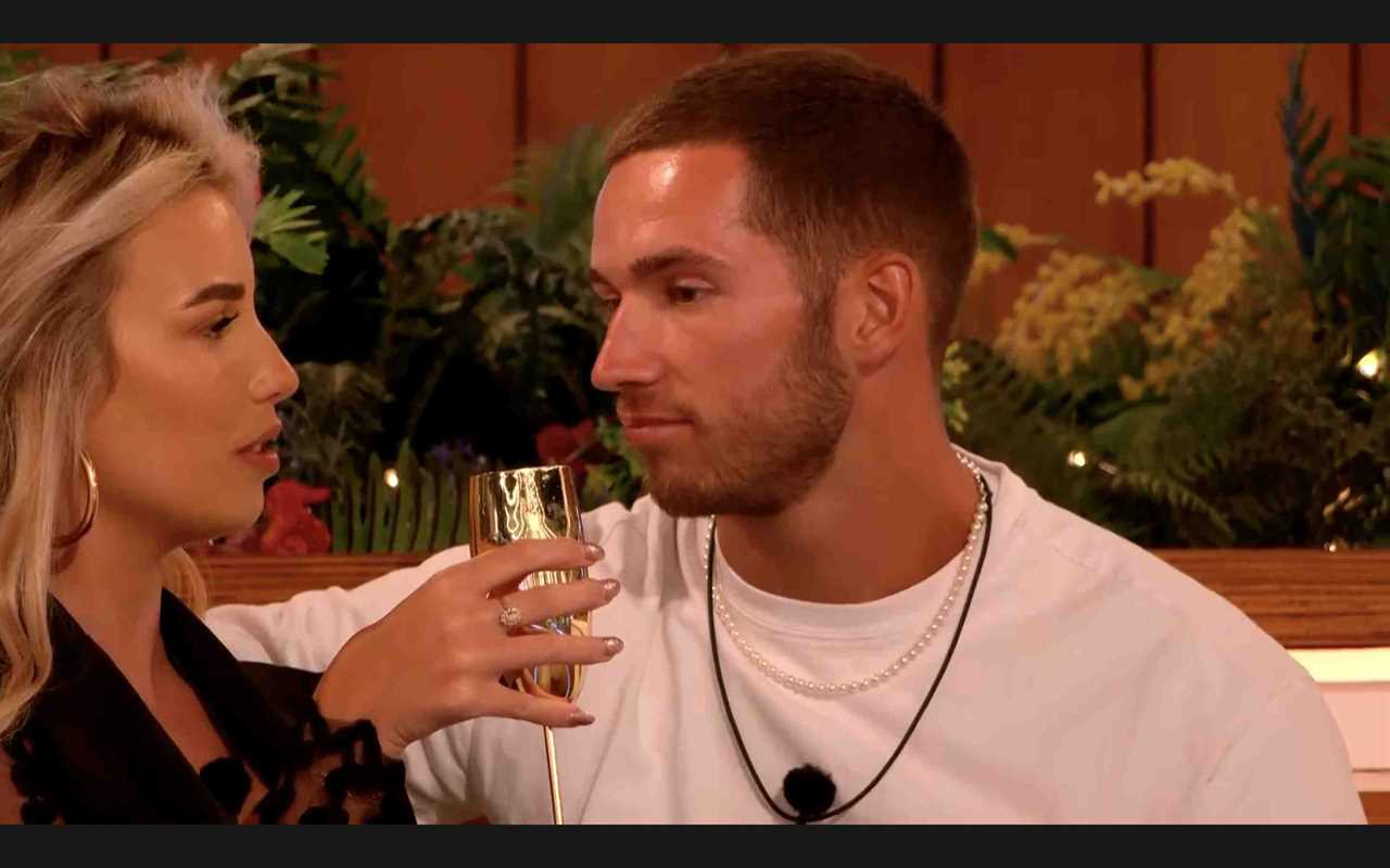 Love Island fans all say the same after Ron and Ellie go on a date to the Treehouse