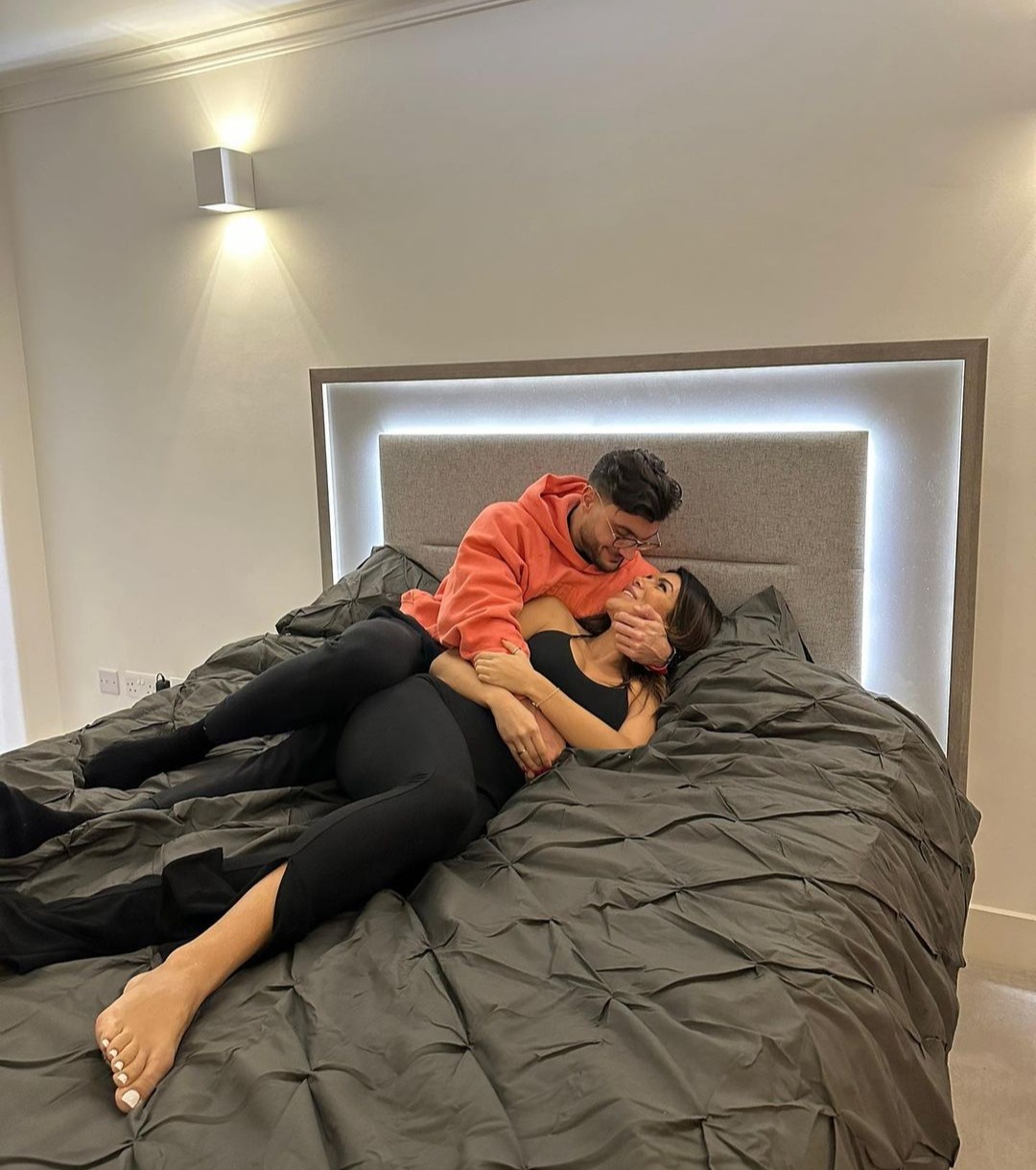 Inside Dancing On Ice star Ekin-Su and Davide’s London mansion as they show off new sofa and huge grey bed