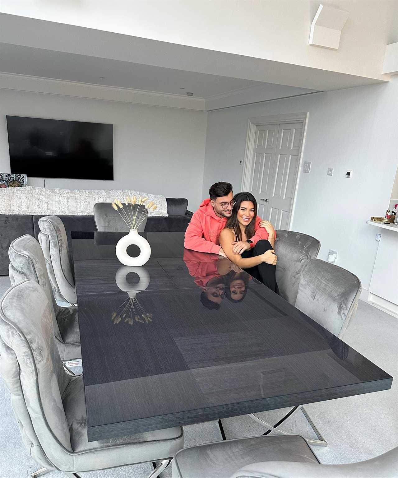 Inside Dancing On Ice star Ekin-Su and Davide’s London mansion as they show off new sofa and huge grey bed