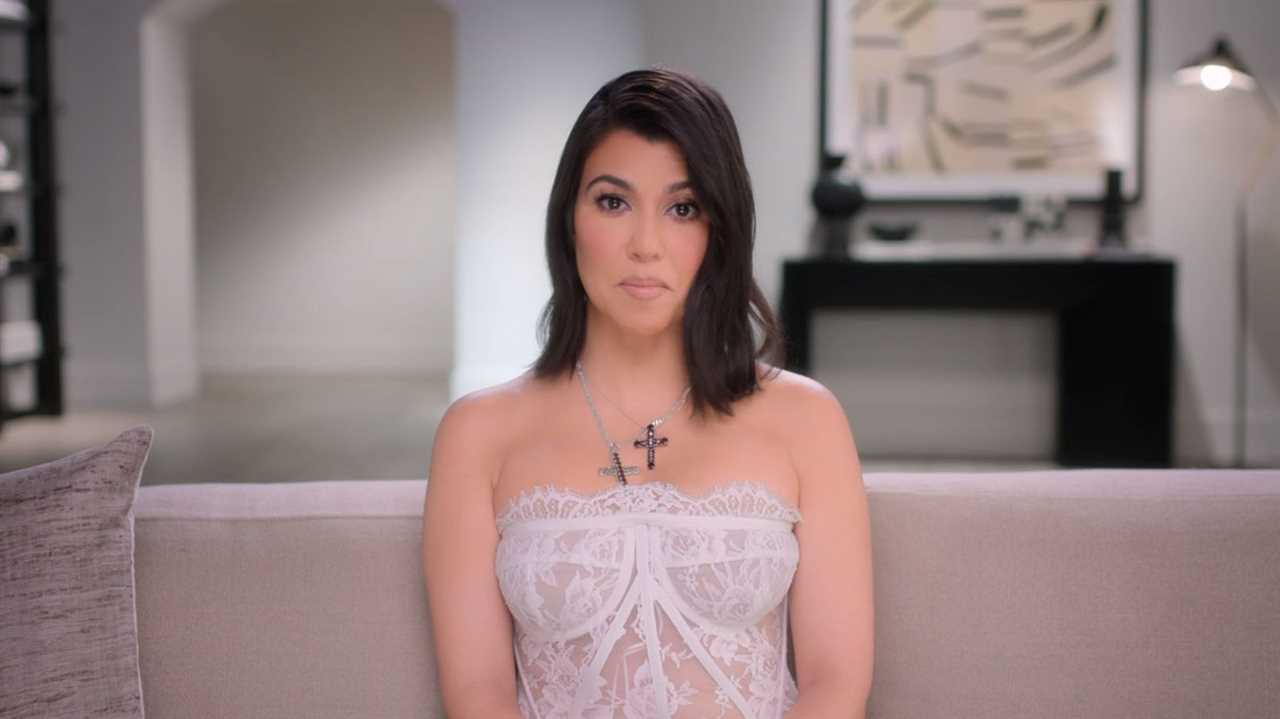 Kourtney Kardashian shares cryptic post about ‘getting rid’ of ‘old and broken things’ as she feuds with Kim and family