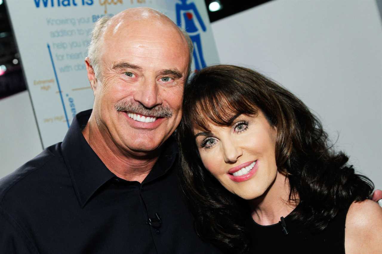 Who is Dr Phil’s wife Robin McGraw?