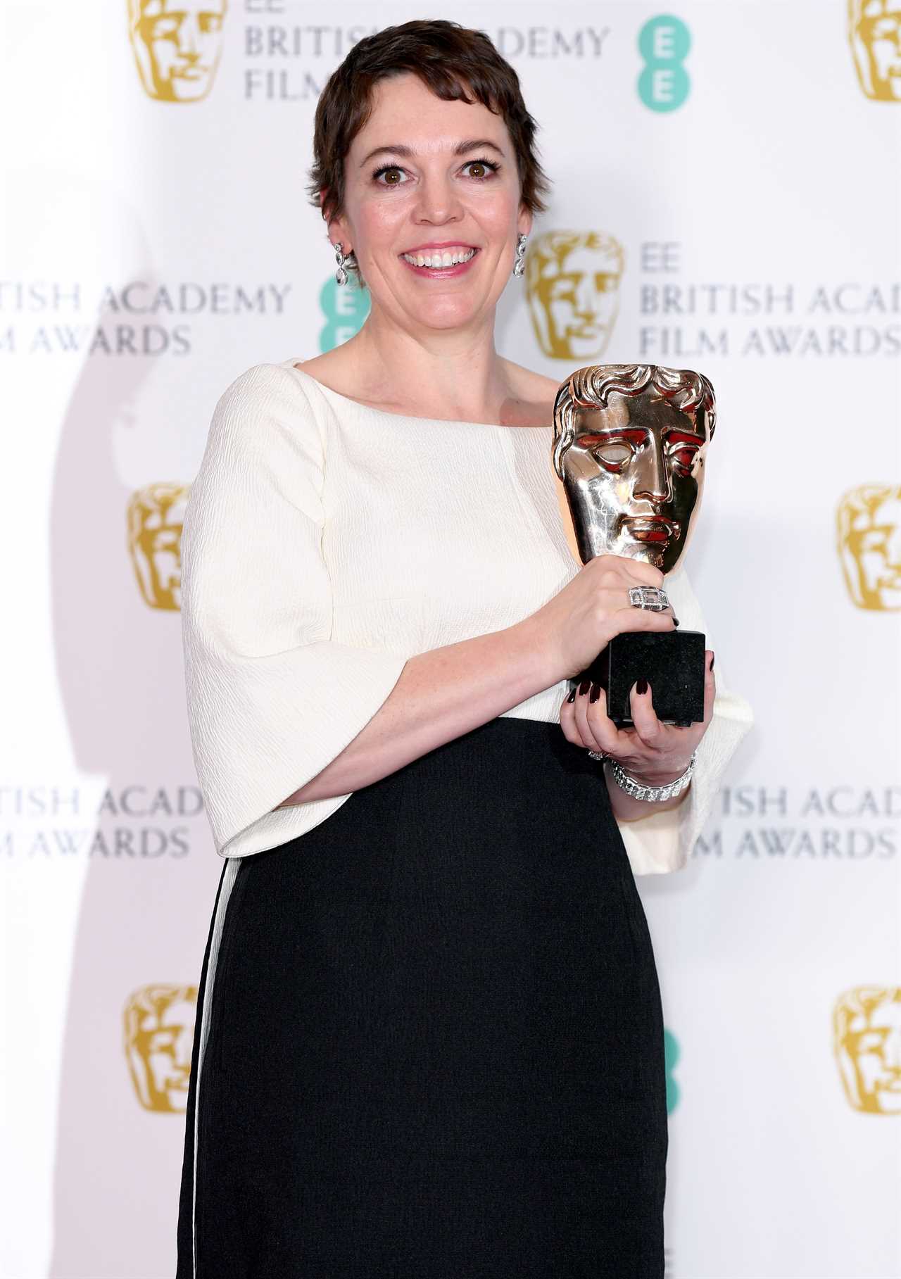 Olivia Colman looks unrecognisable after revolting transformation for BBC’s Great Expectations