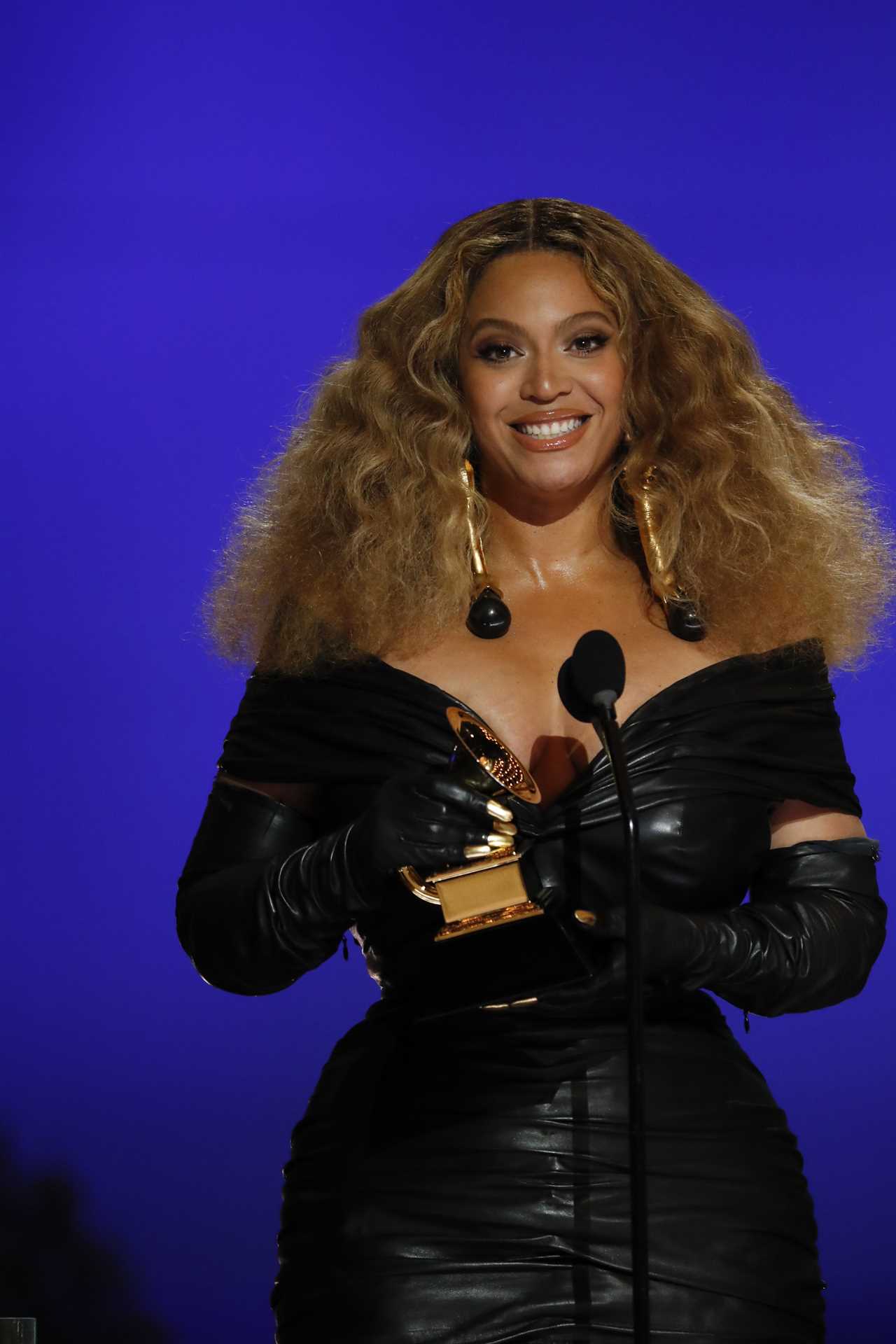 Beyonce shocks Grammy fans by missing her own award in awkward live TV blunder- and viewers refuse to believe her excuse