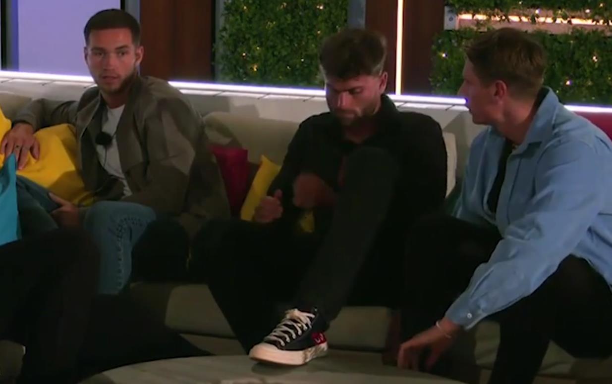 Ron turns on Lana in Love Island first look after shock recoupling decision