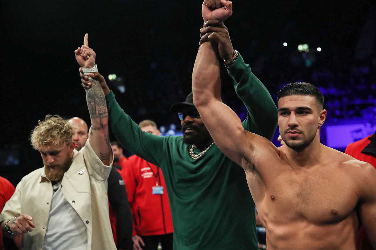 Tommy Fury drives past girlfriend Molly-Mae on the street after moving out of family home ahead of boxing match