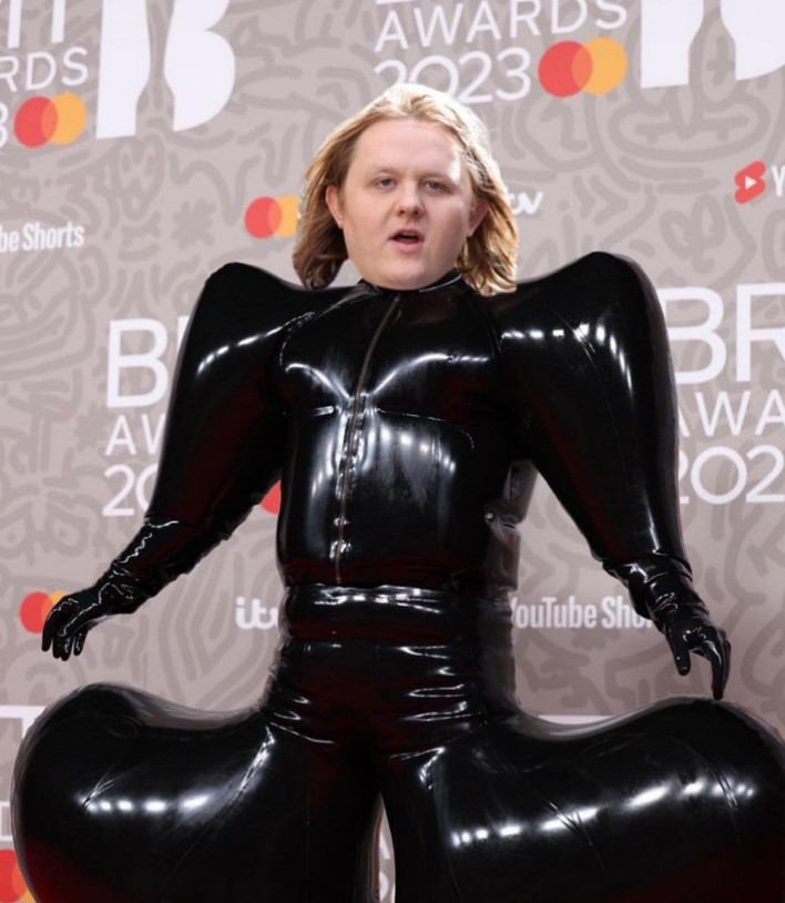 Lewis Capaldi reacts to Mo Gilligan’s Brit Award blunder with hilarious response