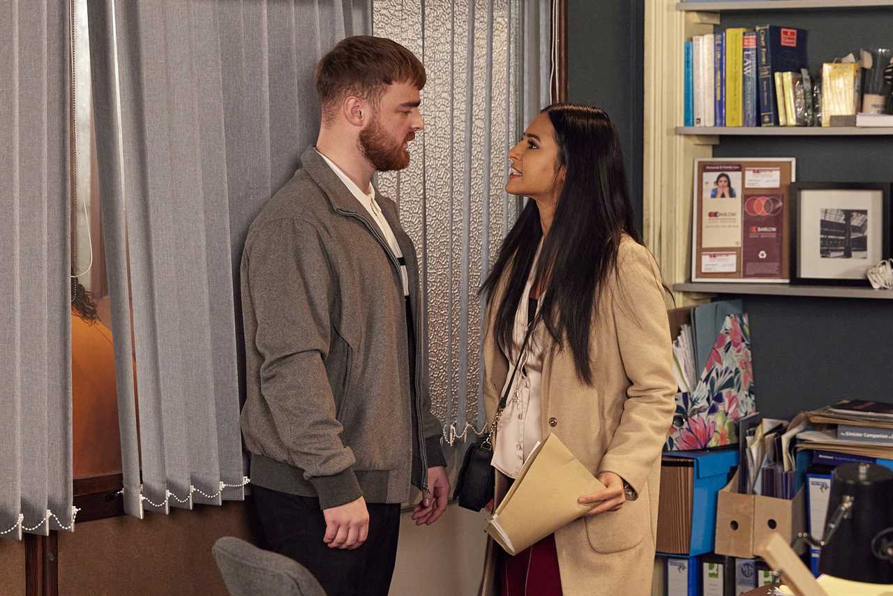 Alya Nazir makes shocking decision in Coronation Street