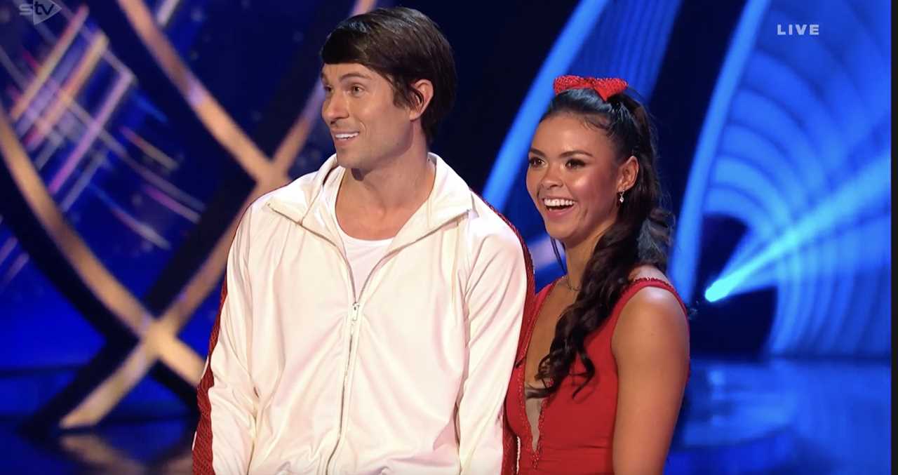 Dancing On Ice’s Vanessa Bauer introduces Joey Essex to her mum after kissing on live TV