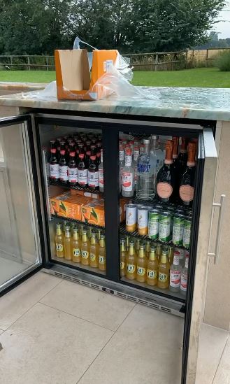 Love Island’s Olivia Bowen shows off incredible home bar inside £1.3m Essex mansion