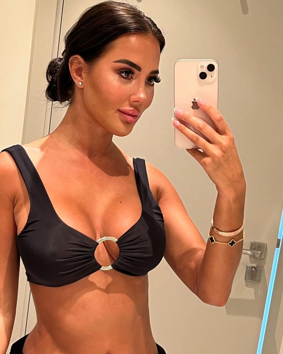 Towie’s Yazmin Oukhellou shows off her incredible curves in bikini after quitting show for new career