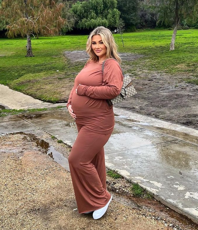 Pregnant Love Island star Shaughna Phillips reveals her due date after relationship troubles