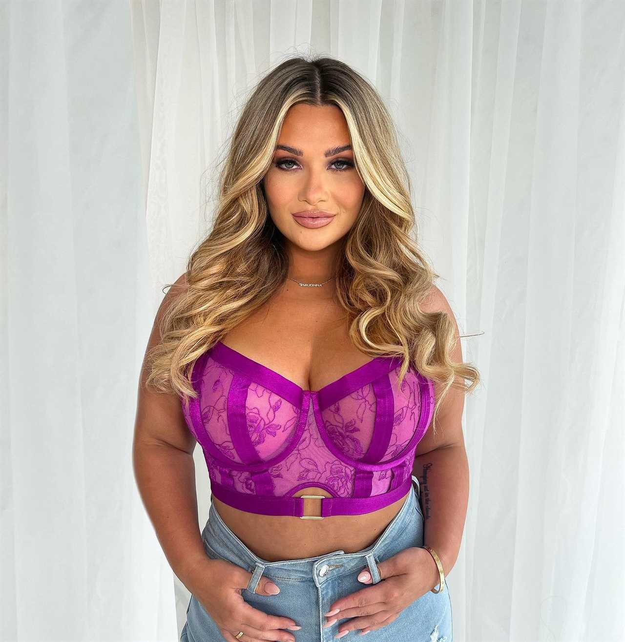 Pregnant Love Island star Shaughna Phillips reveals her due date after relationship troubles