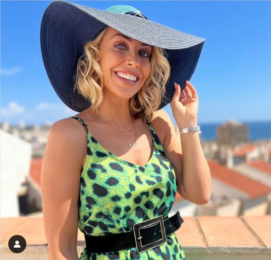 A Place in the Sun’s Laura Hamilton dazzles fans with ‘stunning’ pic in strappy top