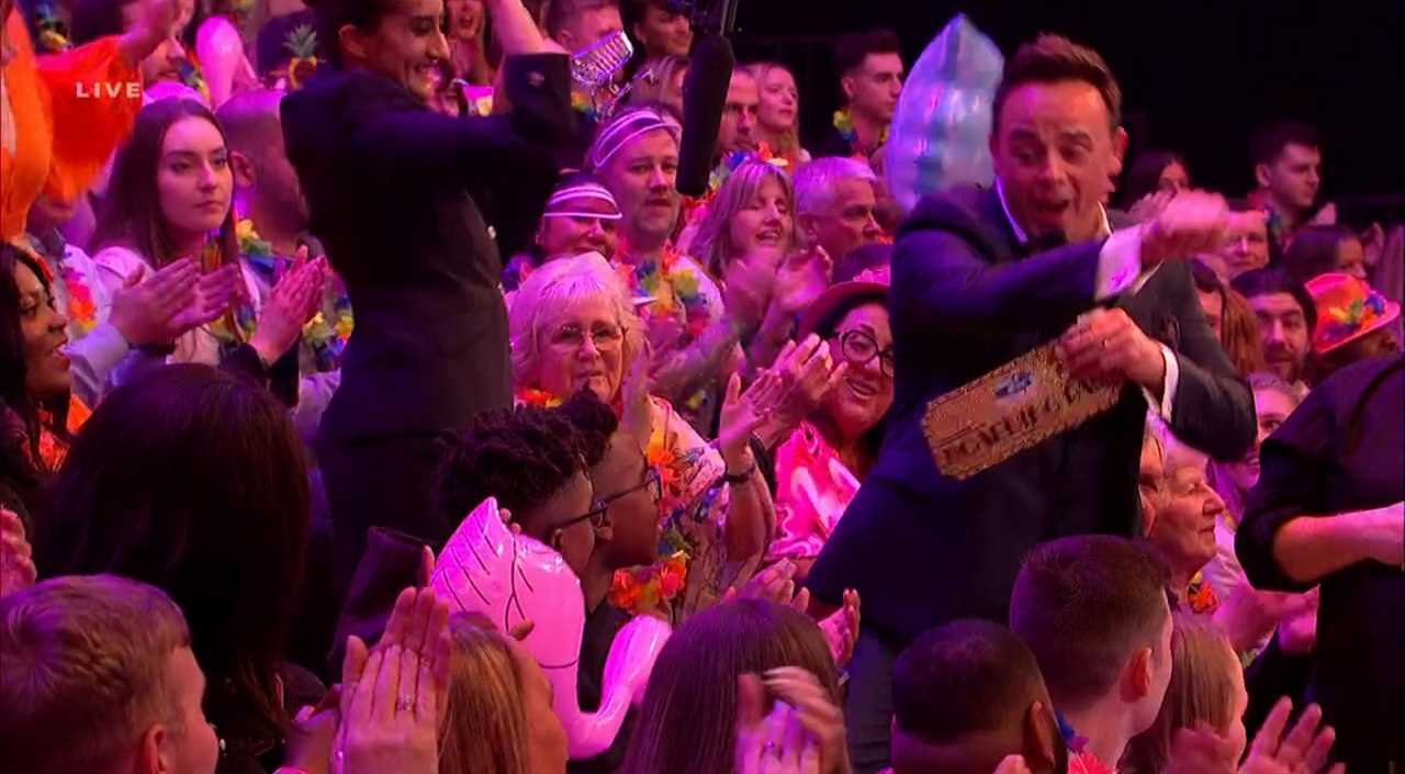 Saturday Night Takeaway viewers in tears during emotional moment between Ant McPartlin and two guests