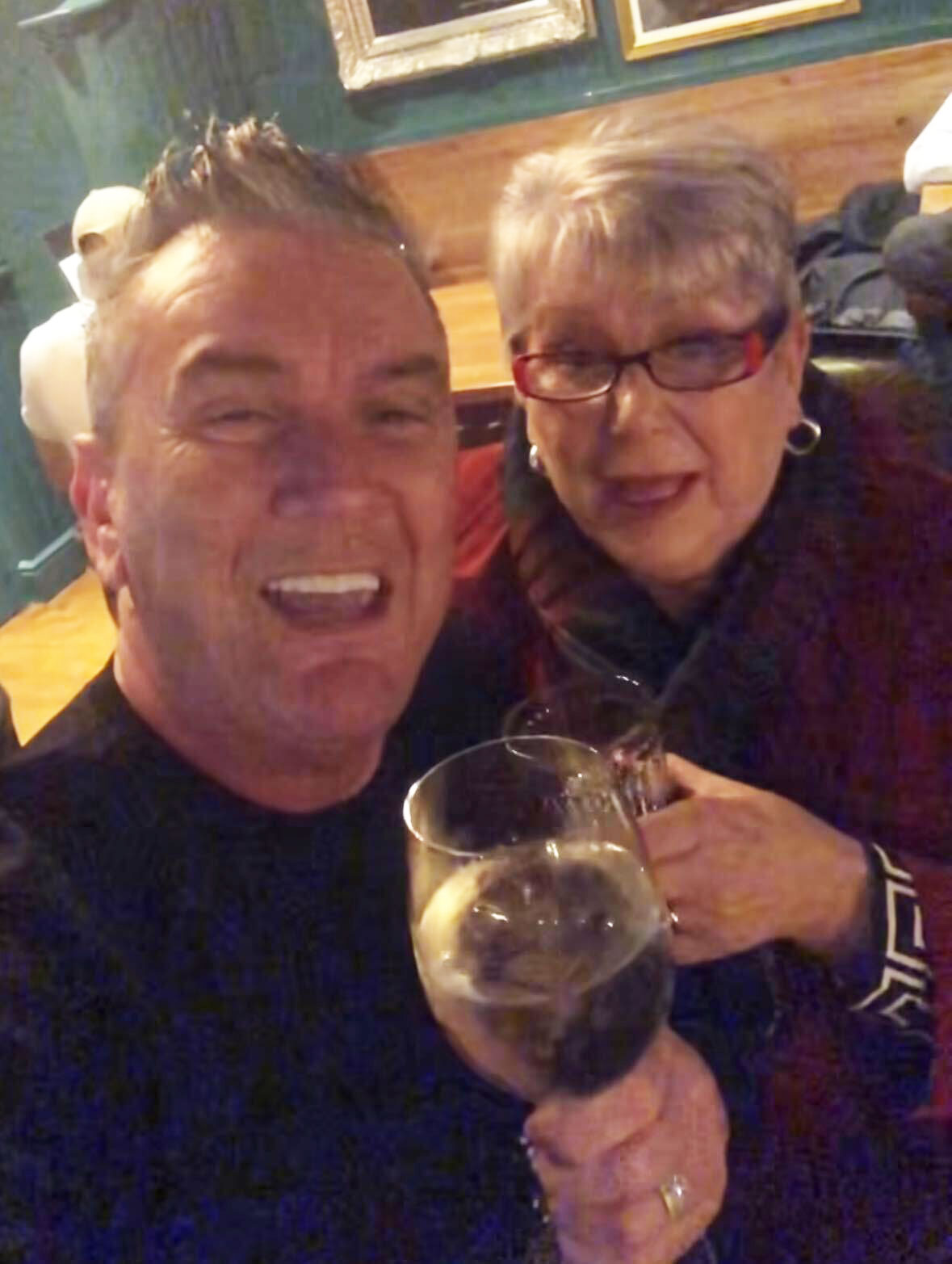 Gogglebox legends Jenny and Lee enjoy boozy night out in the pub to mark huge show milestone