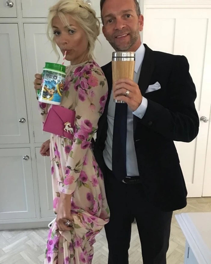Holly Willoughby shares rare snap of lookalike mum as she celebrates Mother’s Day