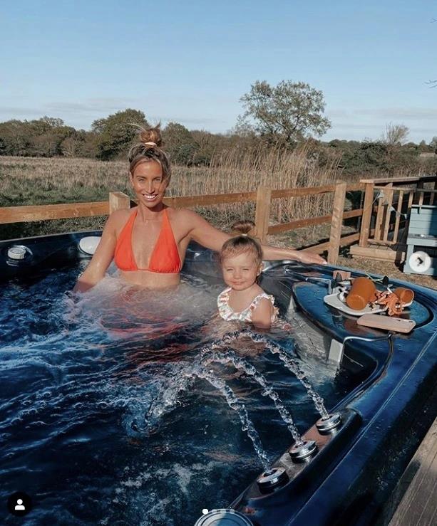 Inside Ferne McCann’s home with garden hot-tub and gym as she puts it on market for £5k a month after voice-note scandal