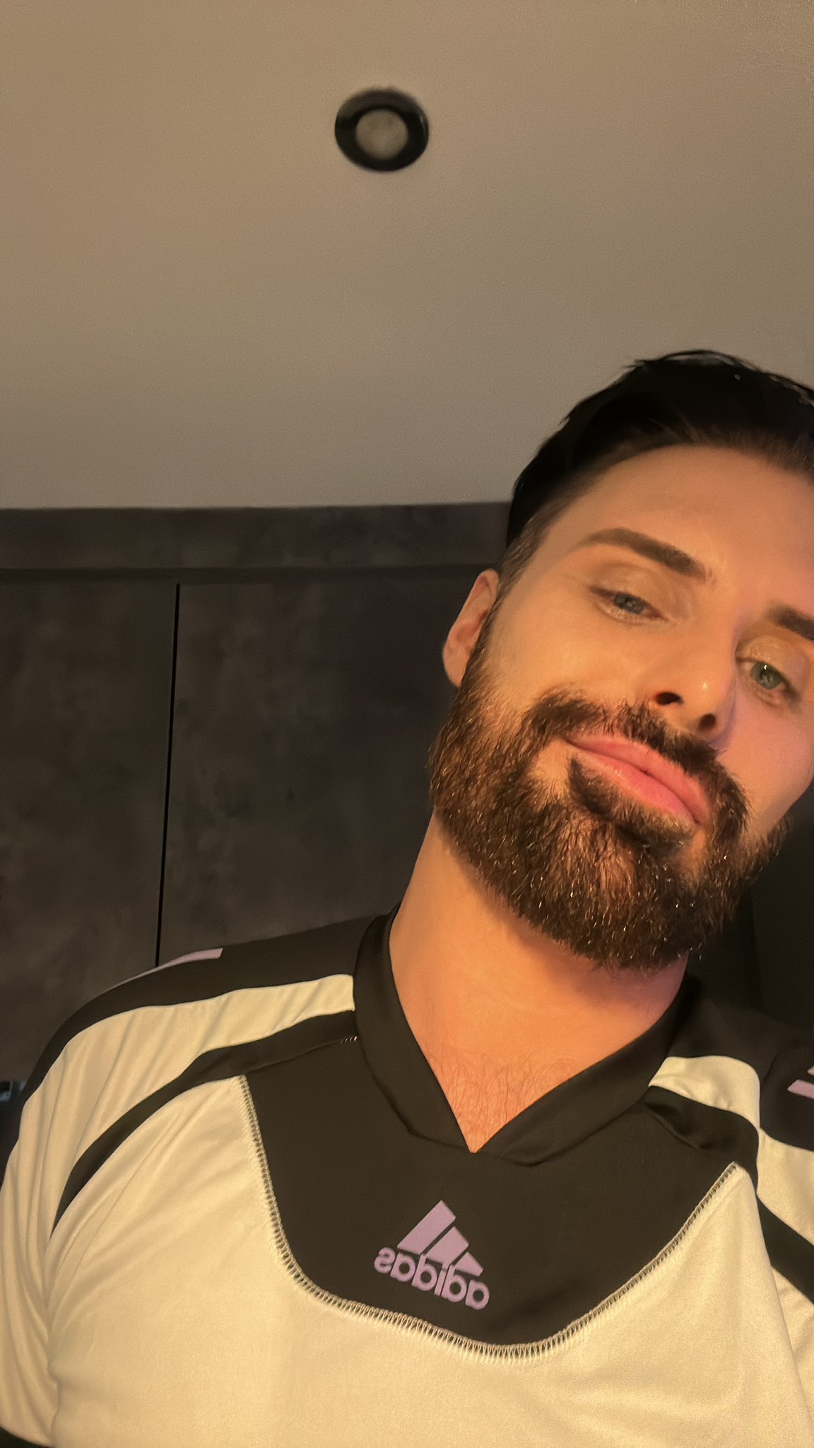 Rylan shows off his ‘natural ginger hair’ after running out of beard dye