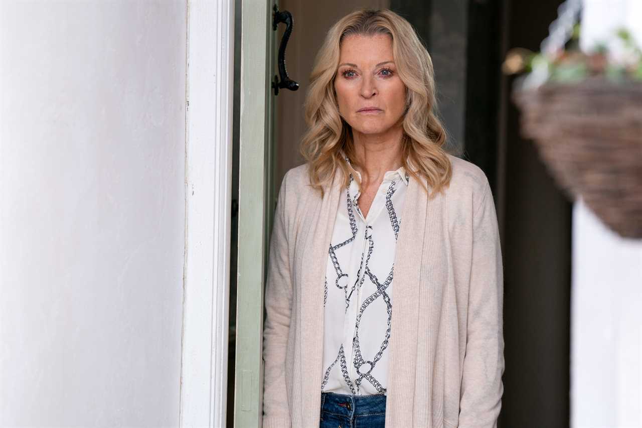 Rocky’s ex-wife Jo drops bombshell as she arrives on EastEnders