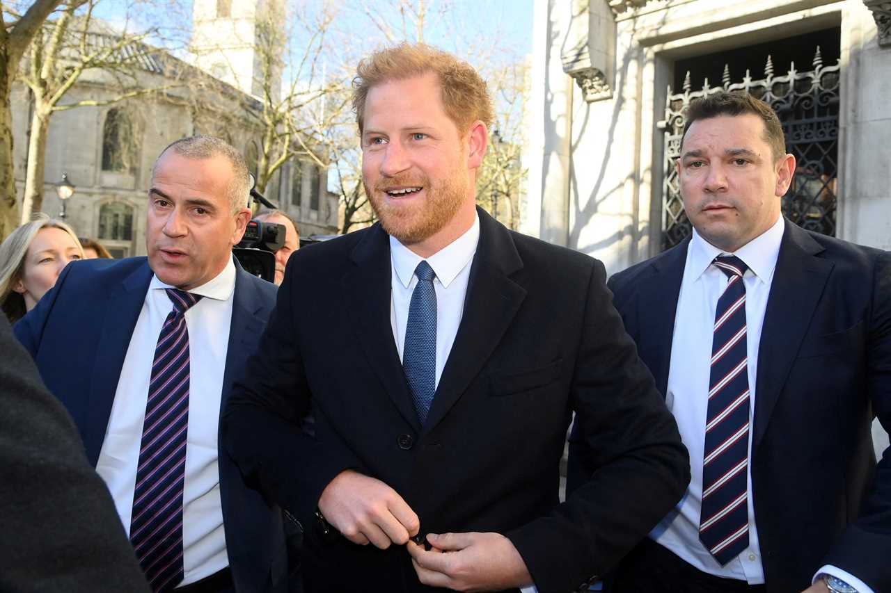 I’m a body language expert – Cocky Prince Harry swaggered into court like an Apprentice contestant