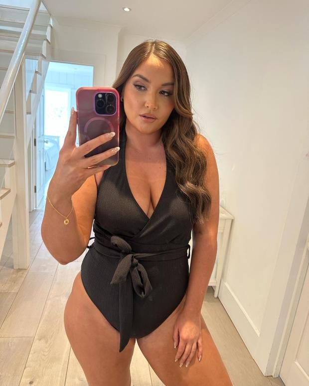 Jacqueline Jossa looks incredible as she strips to patterned bikini on family holiday