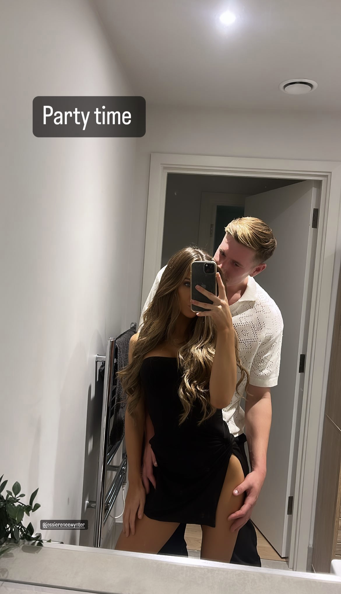 Love Island’s Jessie shares racy snap in high-split dress for ‘party time’ with boyfriend Will
