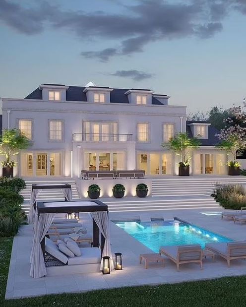 Battle of the Towie mega-mansions from Georgia and Tommy’s £1m home to Billie Faiers’ rows with her neighbours