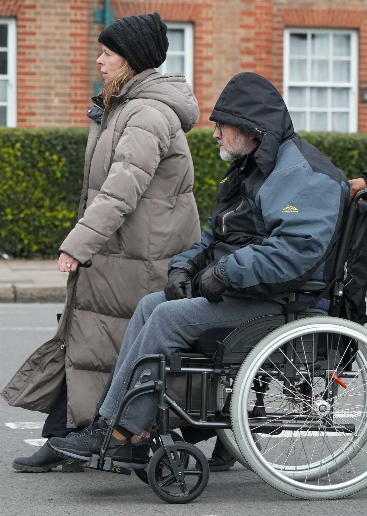 GMB’s Kate Garraway and husband Derek Draper enjoy rare day out together as they go for lunch