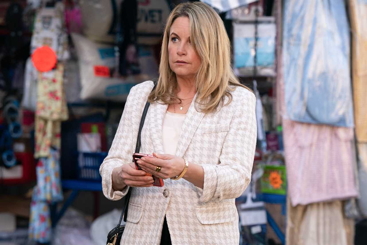 Shock exit for major EastEnders legend revealed as she gets huge job offer