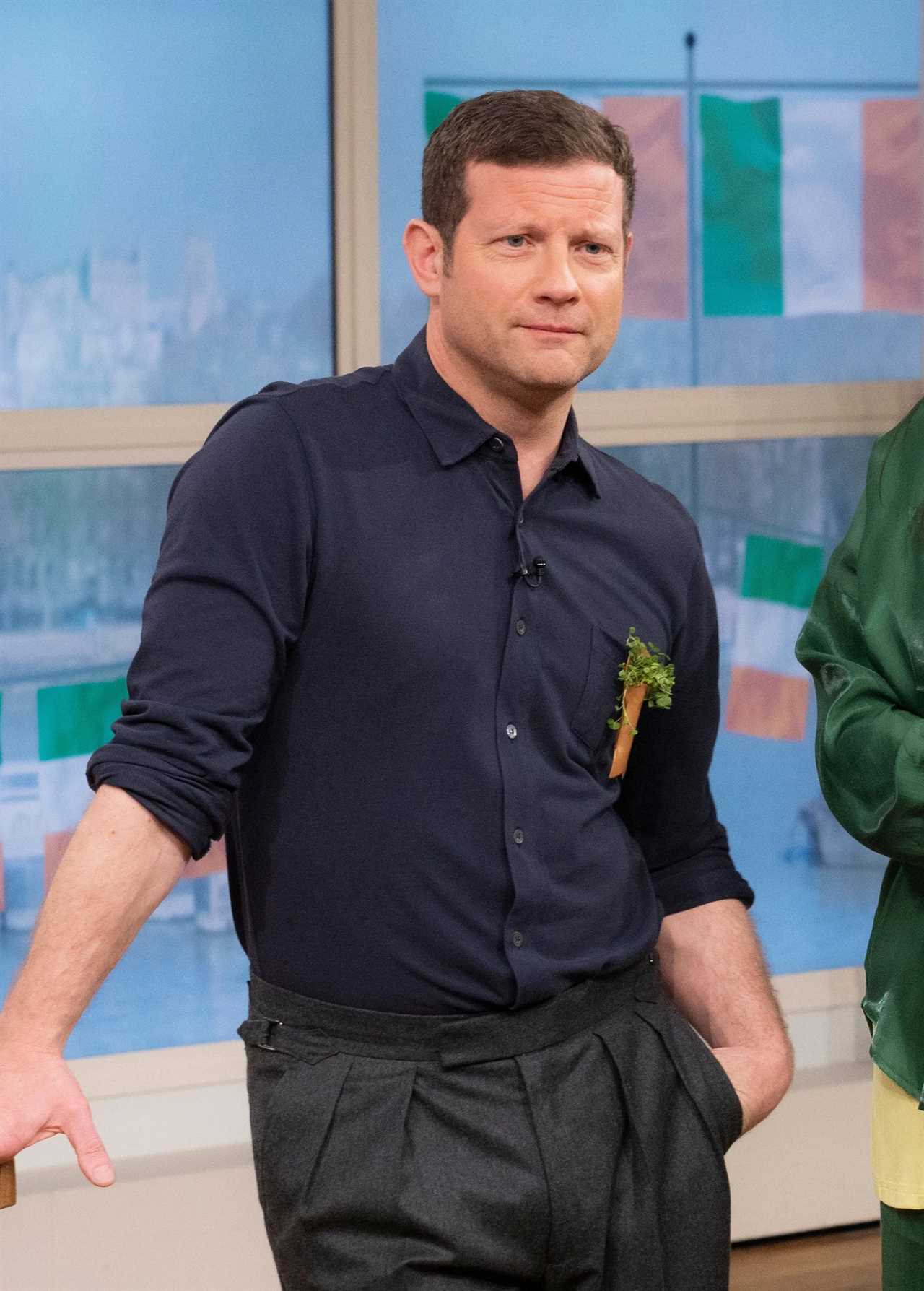 This Morning’s Dermot O’Leary sparks anger with reply to theatre row – as Alison Hammond apologises