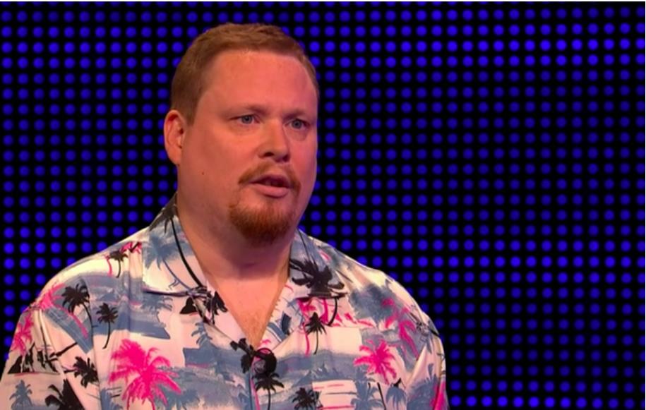 The Chase viewers seriously distracted by contestant’s outfit – begging ‘burn it!’