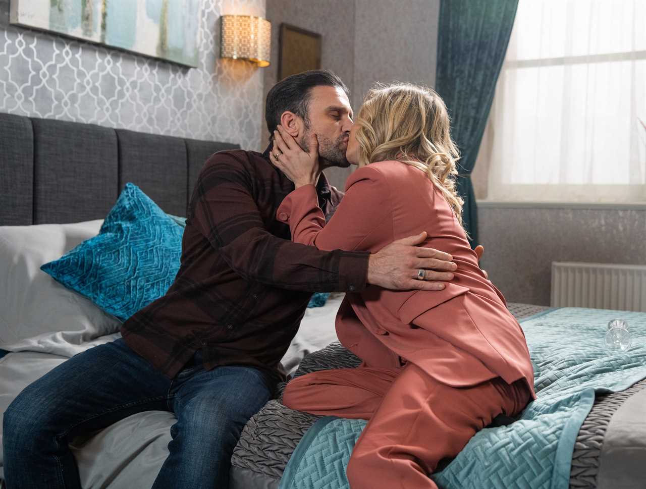 Corrie fans are all saying the same thing as they predict the future of Sarah and Adam’s relationship