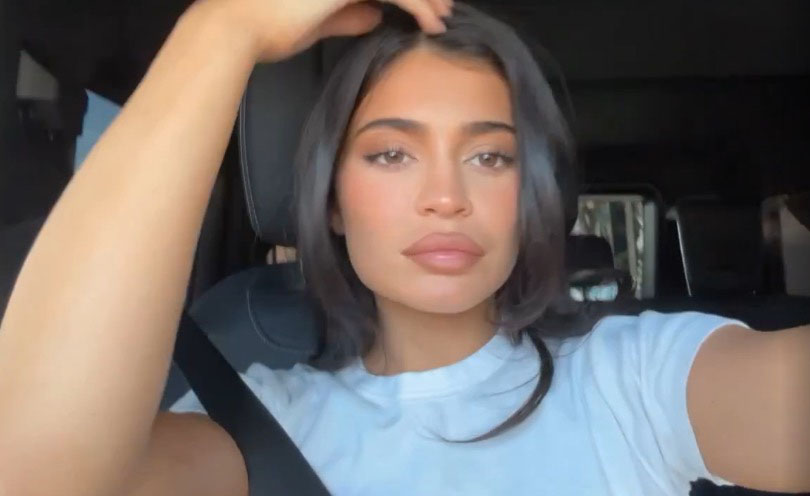 Kylie Jenner critics mock star’s new selfie that ‘looks like a mugshot’ and accuse her of ‘going overboard’ with Botox