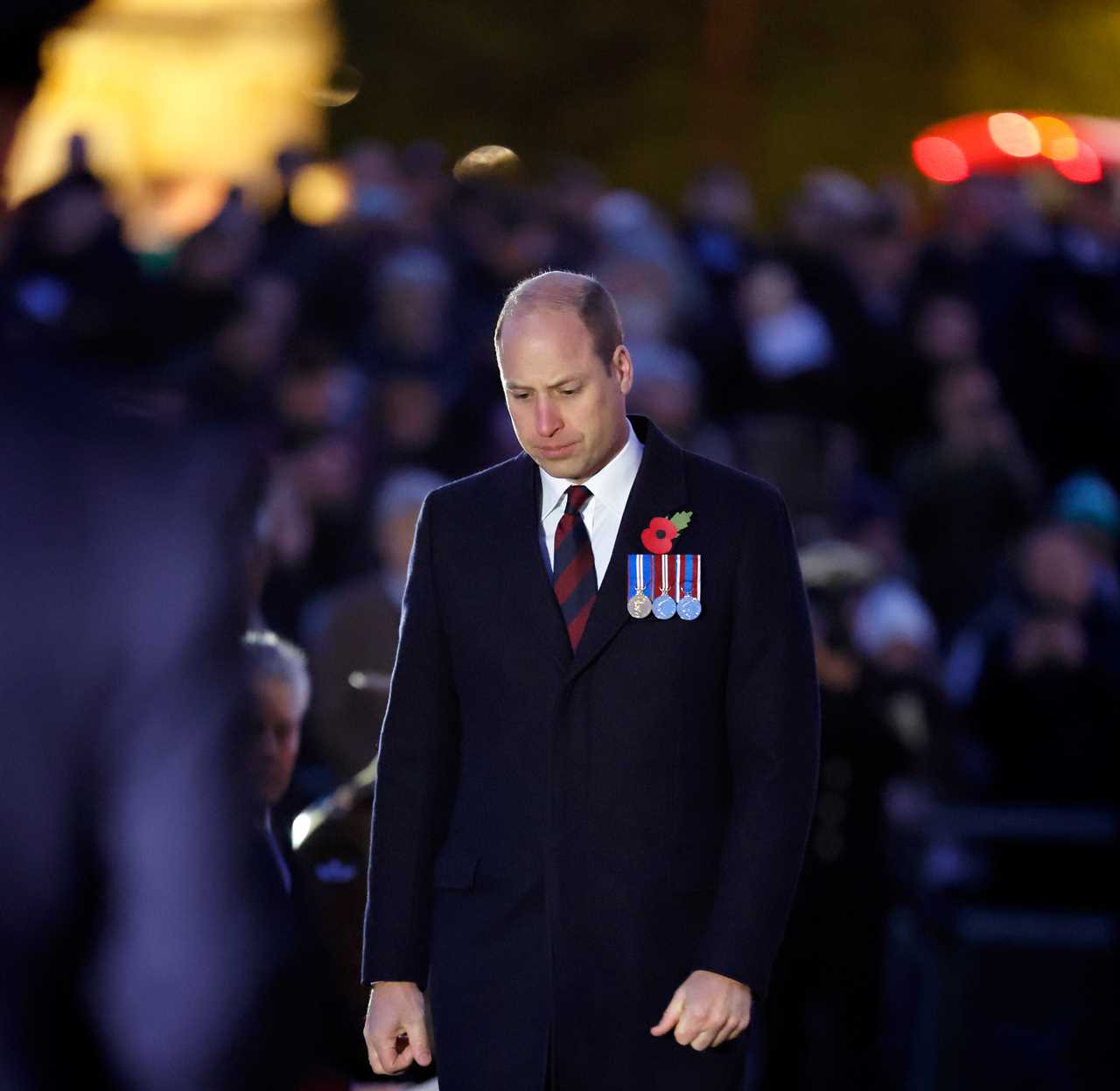 Prince William pays his respects to fallen Australian and New Zealand troops at Anzac Day dawn service