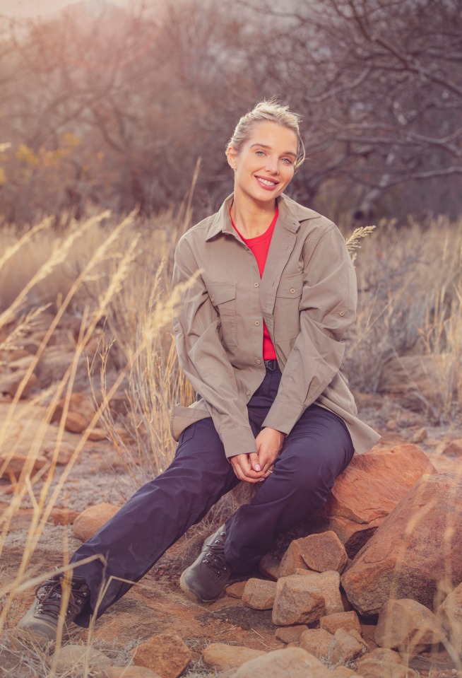 Helen Flanagan leaves I’m a Celeb fans baffled as she refuses to eat part of camp meal