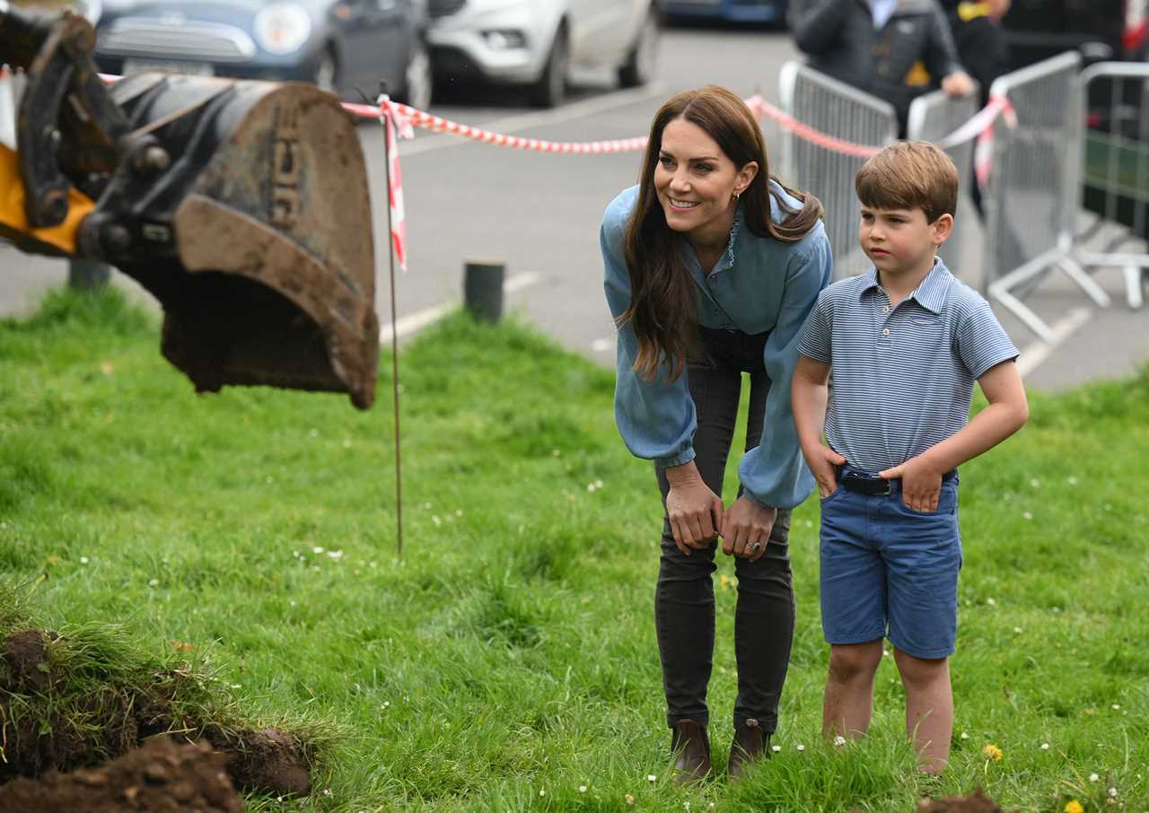 Hardworking Prince Louis rides digger and fills wheelbarrow as Charlotte paints fence on visit with William and Kate