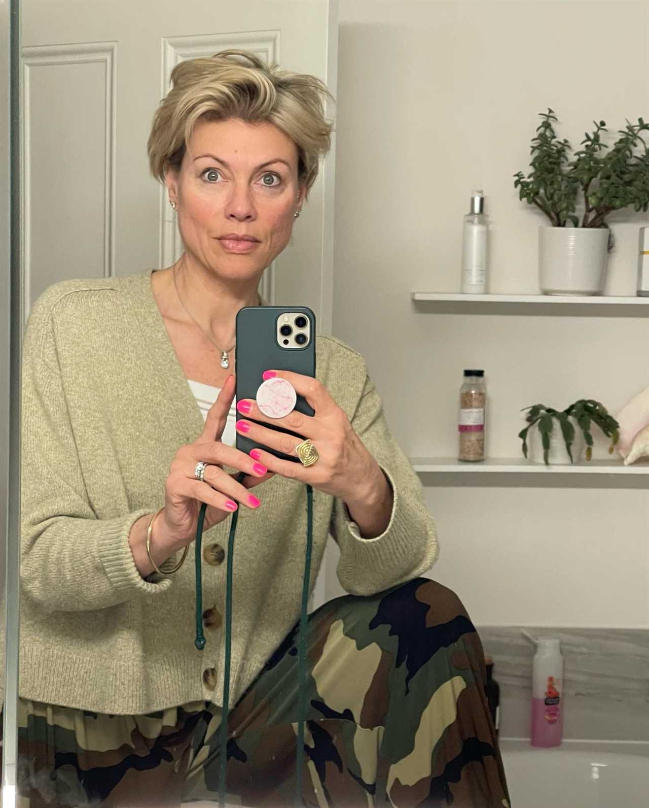 BBC star Kate Silverton almost unrecognisable as she stuns fans with ‘fabulous’ hair transformation