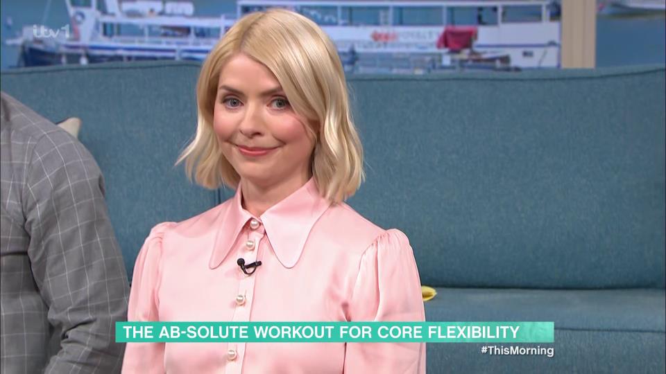 Phillip Schofield makes awkward joke with Holly Willoughby during This Morning leaving fans baffled