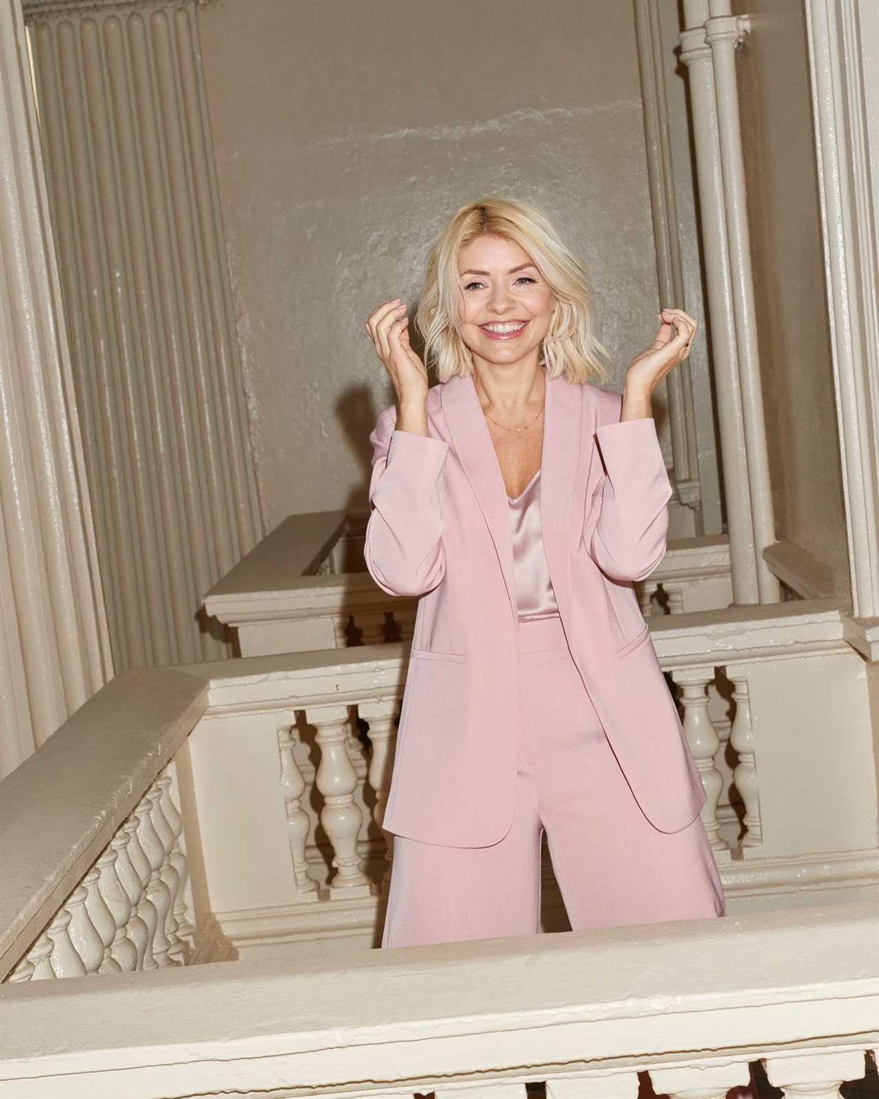 Holly Willoughby ignores Phillip Schofield drama and is all smiles in latest Marks and Spencer modelling campaign