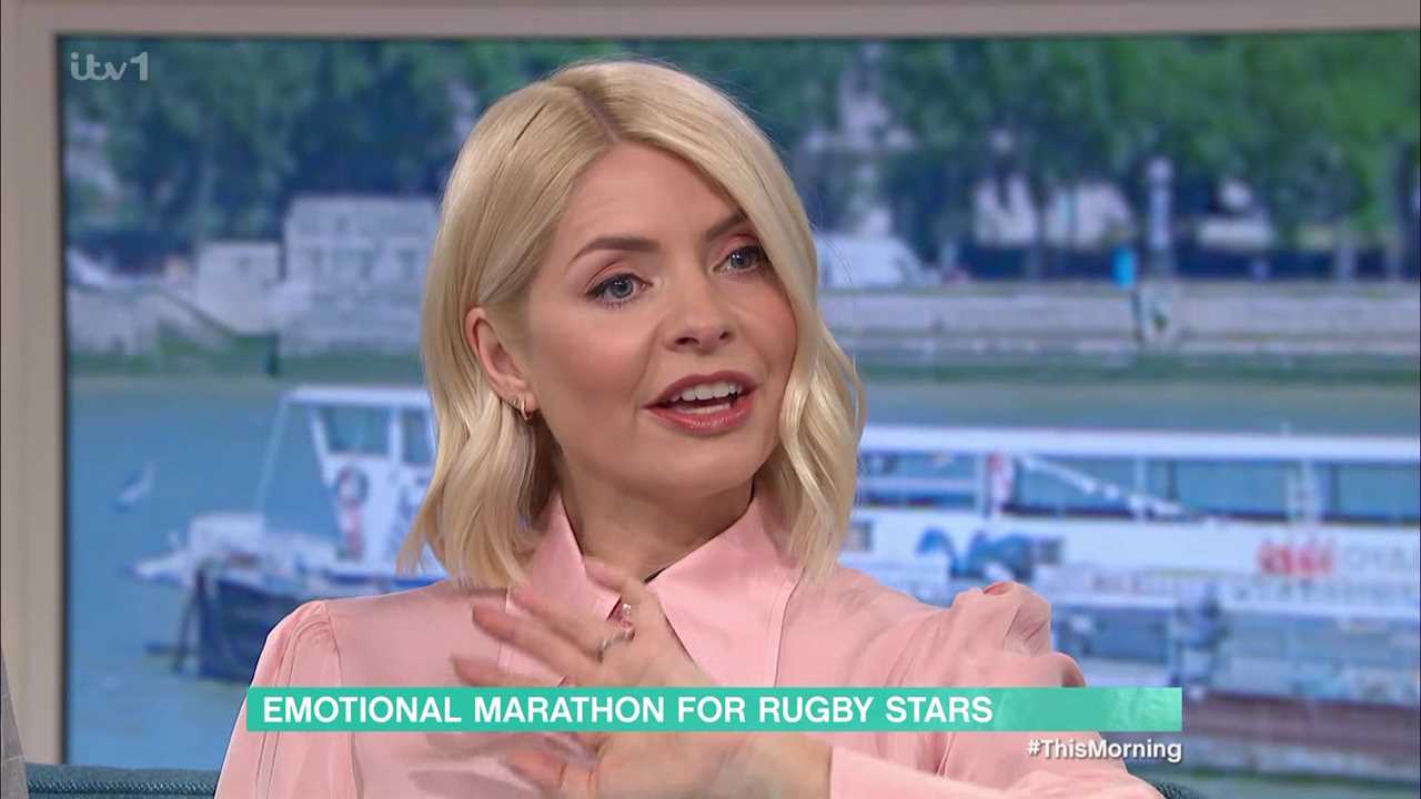 Phillip Schofield and Holly Willoughby struggle to hold back tears as they discuss importance of friendship