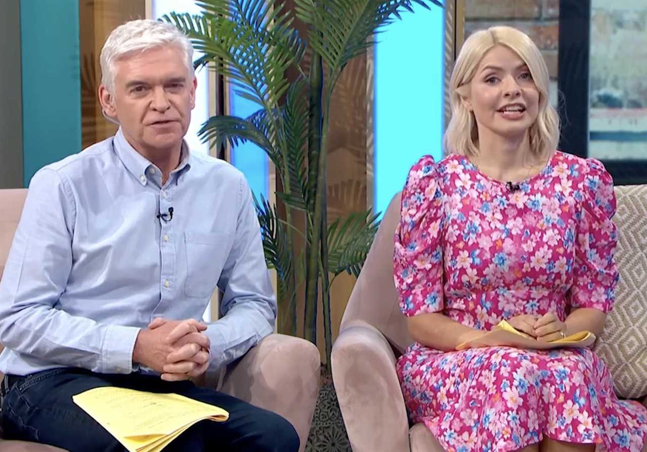 This Morning viewers all saying the same thing as Holly and Phil interview ant expert amid feud