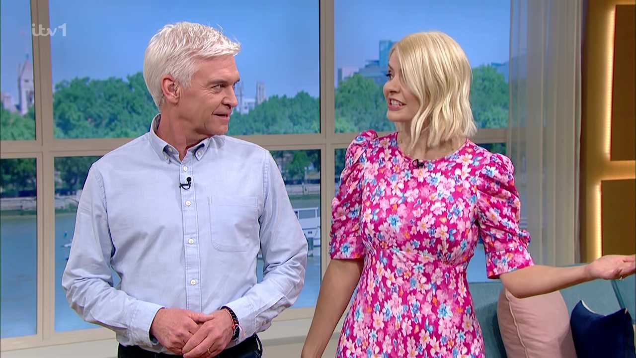 Ruth Langsford takes swipe at Phillip Schofield and Holly Willoughby feud with barbed comment