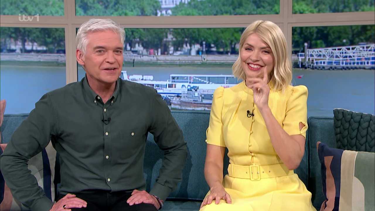 Eamonn Holmes in fresh swipe at Phillip Schofield amid Holly Willoughby feud as pressure mounts to axe This Morning star