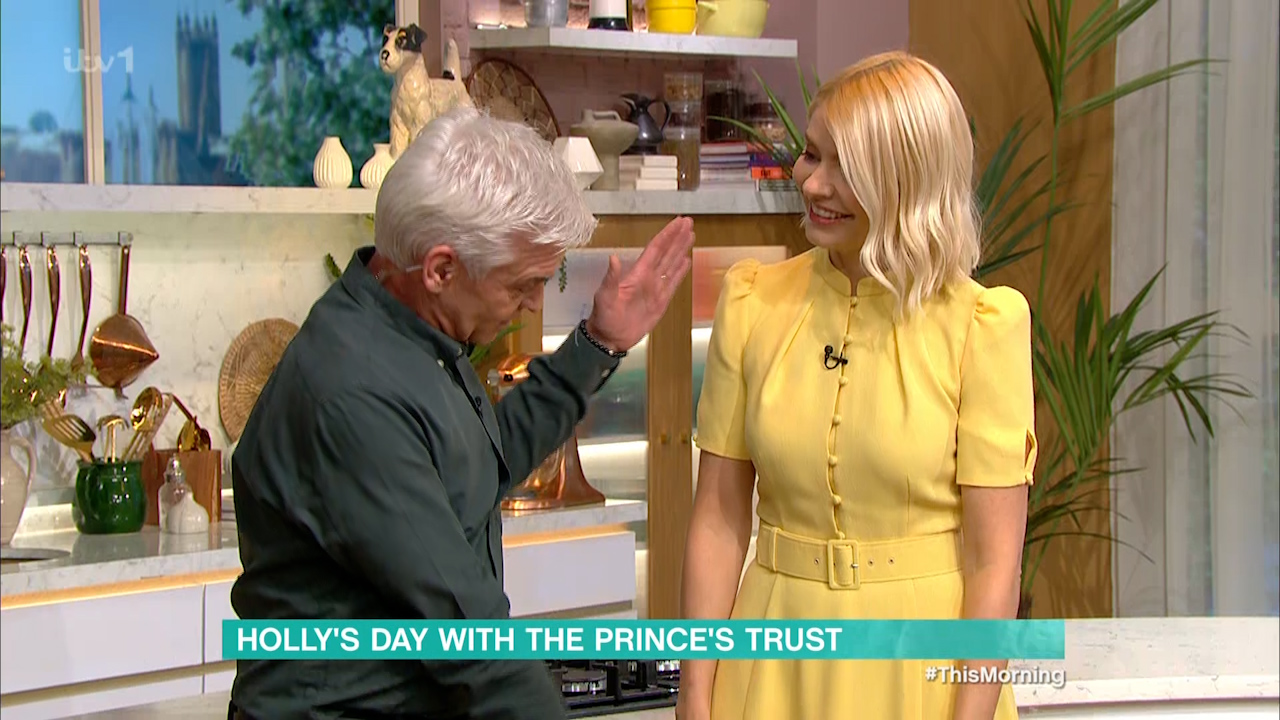 Holly Willoughby reveals she’s leaving This Morning early and Phillip Schofield will present alone – as feud rumbles on