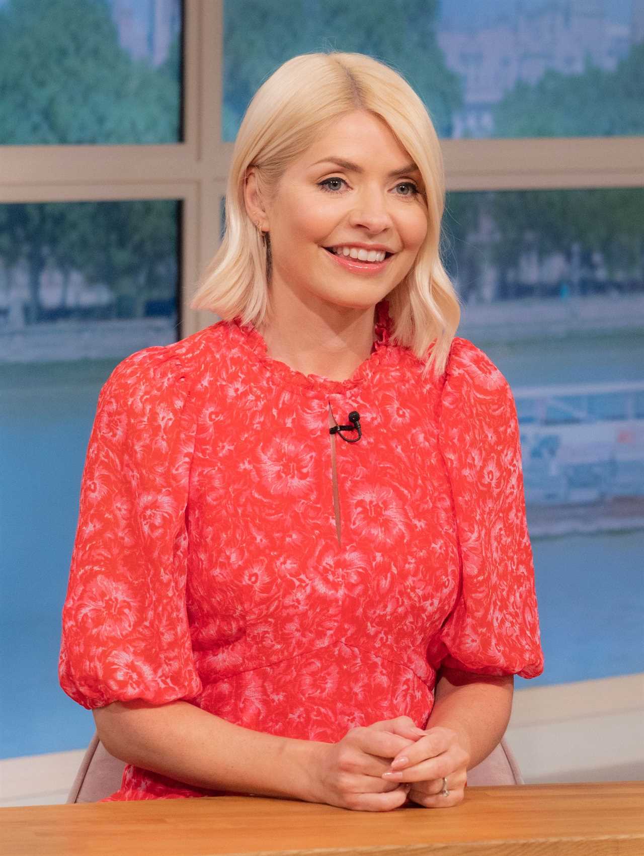 Holly Willoughby Brushes Off Phillip Schofield Feud In
